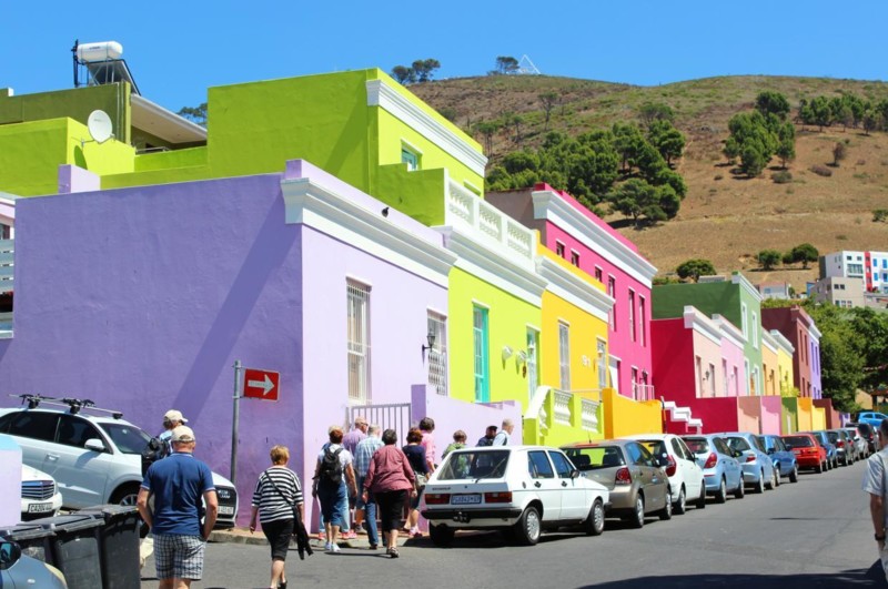 Bo-Kaap i Cape Town er kendt for sin historie og sine farverige bygninger.